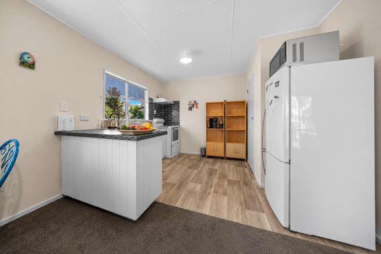 2 Tasman Crescent Carterton_10