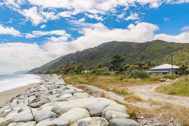 SEASIDE BACH OR RETIREMENT HIDEAWAY