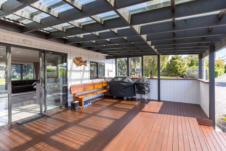 2 Orion Way Featherston_18