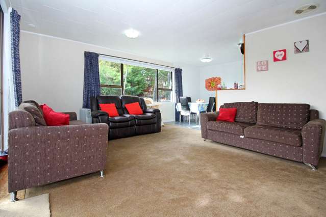 2/7 Albertson Place Manurewa_4