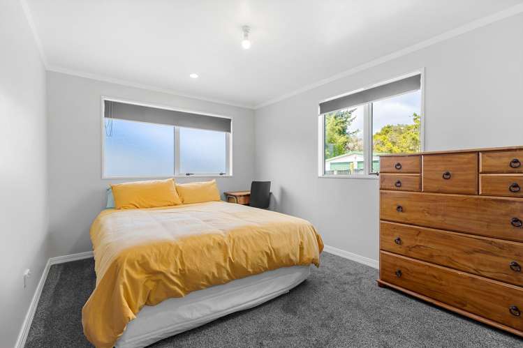 955 River Road Queenwood_11