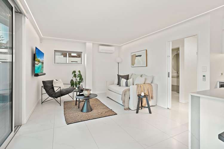 88 Marine Parade Mount Maunganui_12