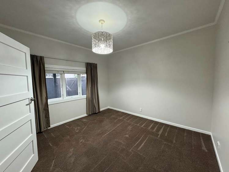 5/30 Makora Road Massey_11