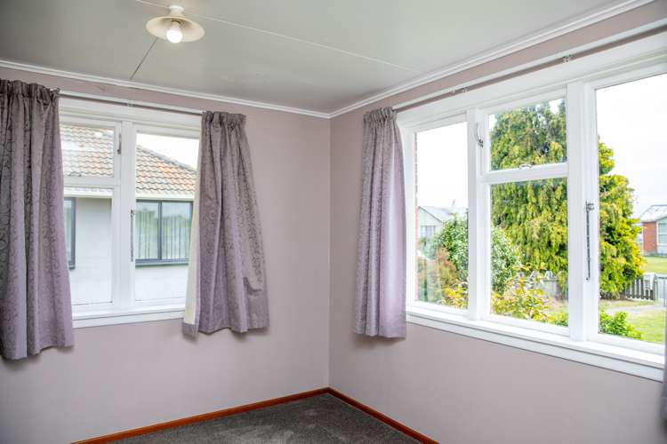 15 Sword Street Gore_8