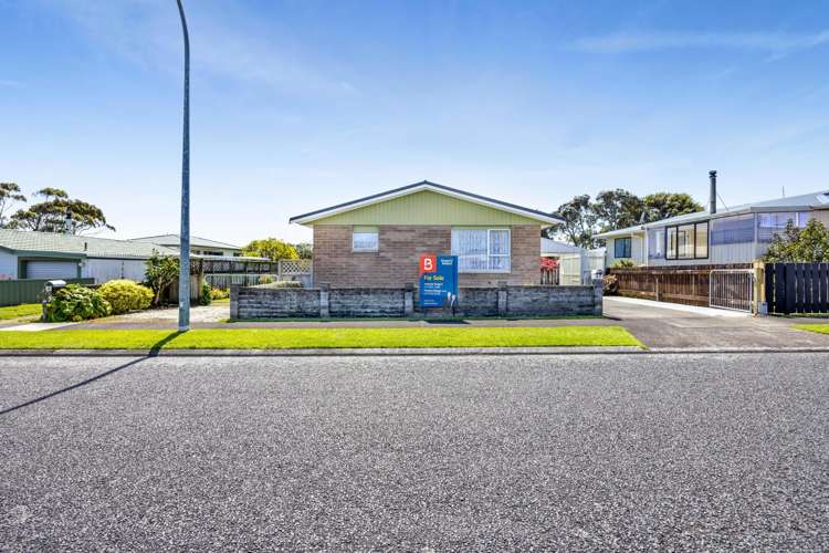 37 Clifton Drive Waitara_12