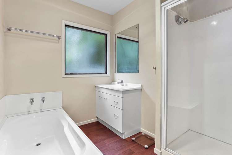 57a Riverpark Crescent Henderson_10