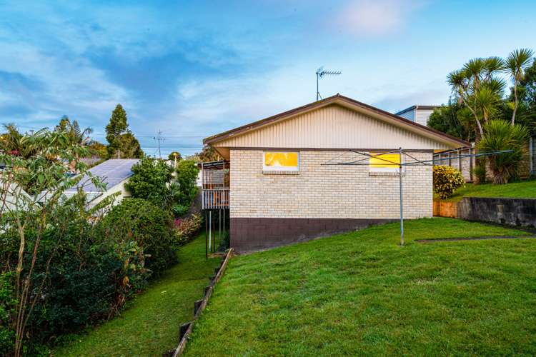 2/7 Dakota Avenue Beach Haven_17