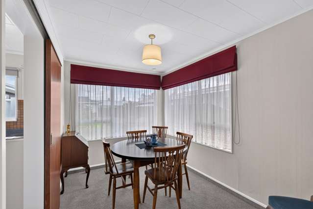 1/22 Avondale Road Taradale_4