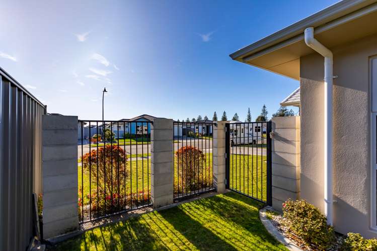 19 Drake Crescent Awatoto_26