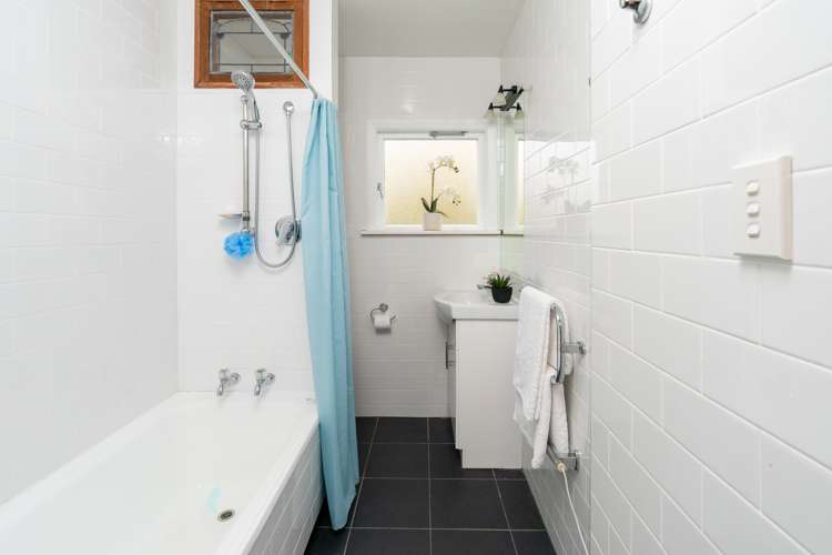 25 Rangihiroa Street Waikanae Beach_20