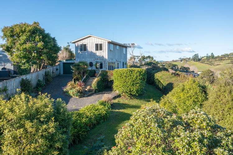 4 Robertson Street_2