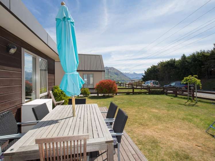 345 Aubrey Road Wanaka_1