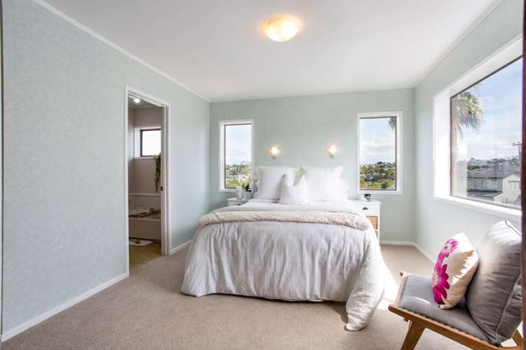 1/7 Scarboro Terrace Murrays Bay_11