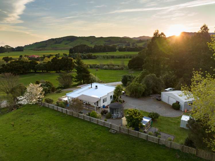 96 Mangatarere Valley Road Carterton_27