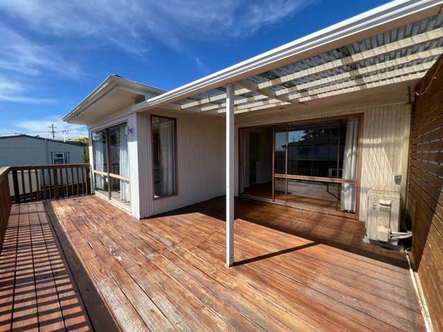 Supersize family home