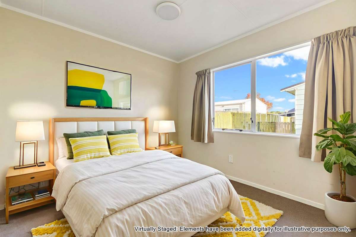 1 & 2/15 Stoll Place_2