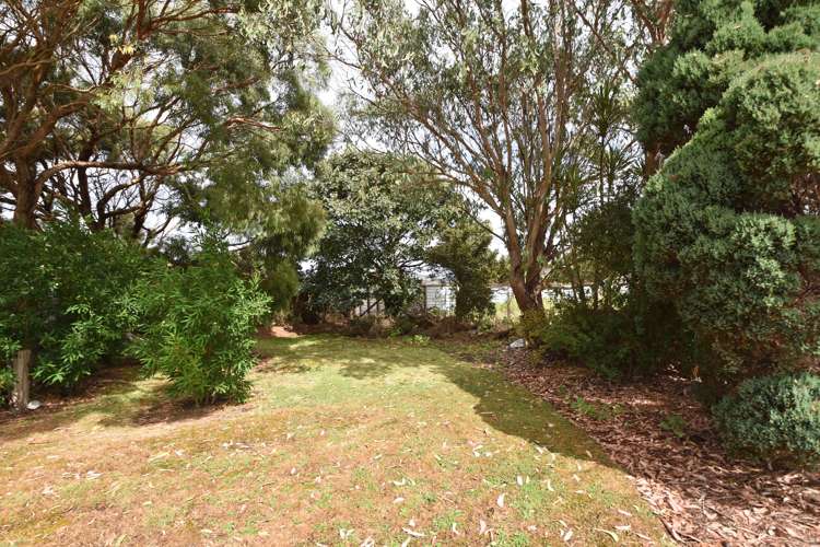 16 Leader Street Riverton_17