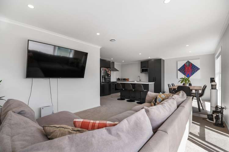 6 Towhai Crescent Owhata_5