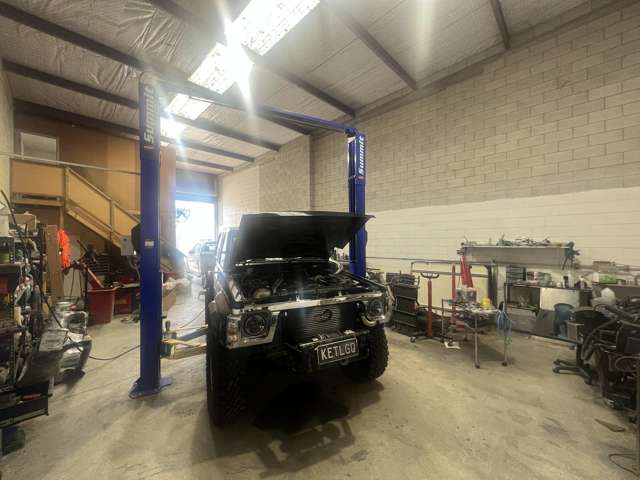 4/8 Ben Lomond Crescent Pakuranga Heights_4