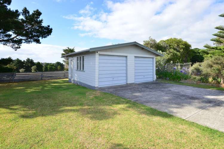 1347 Whangaparaoa Road Army Bay_11