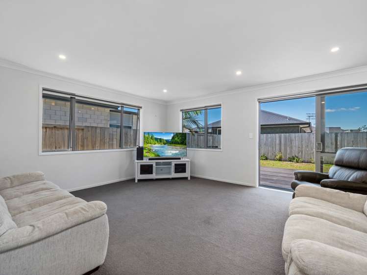 5 Livingstone Drive Papamoa_5