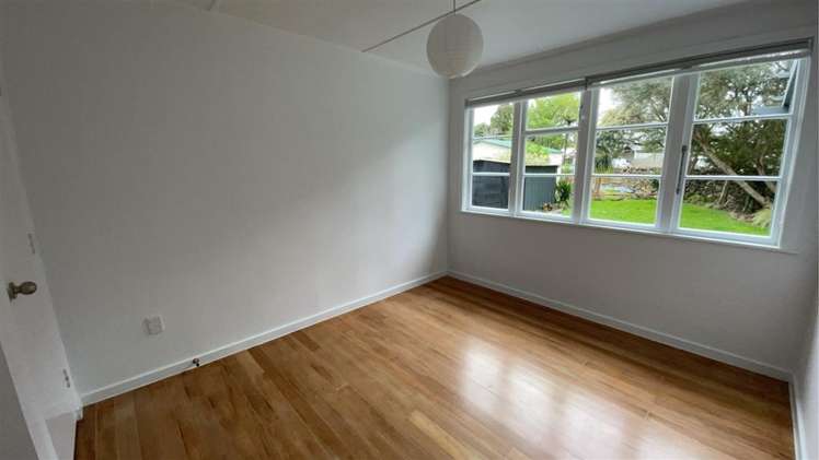 15 Mcclintock Street Whau Valley_5