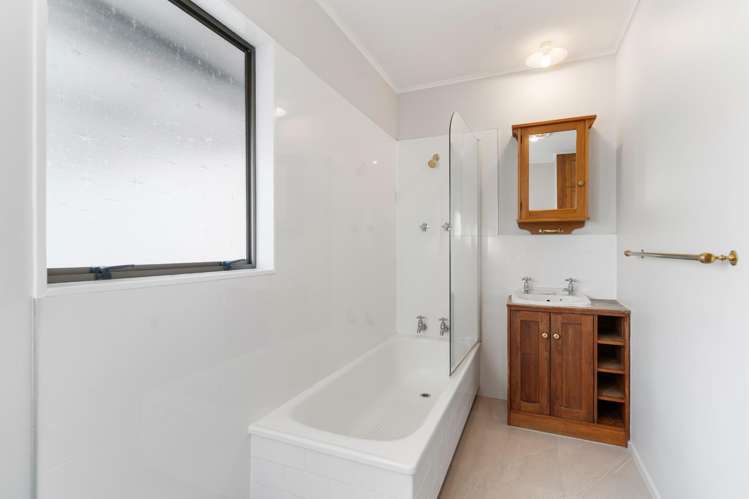 22b Raglan Street Lansdowne_6