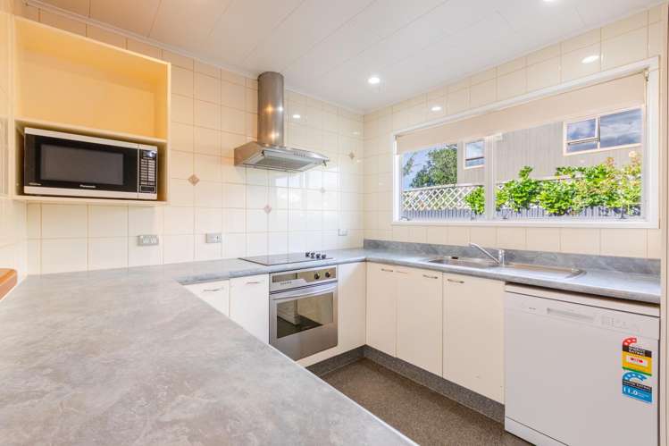 50 Meeanee Quay Westshore_16