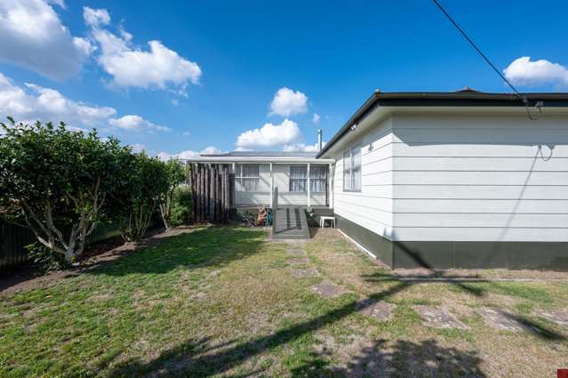 8 Rata Street Mangakino_2