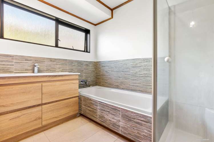 41 Botany Road Botany Downs_16