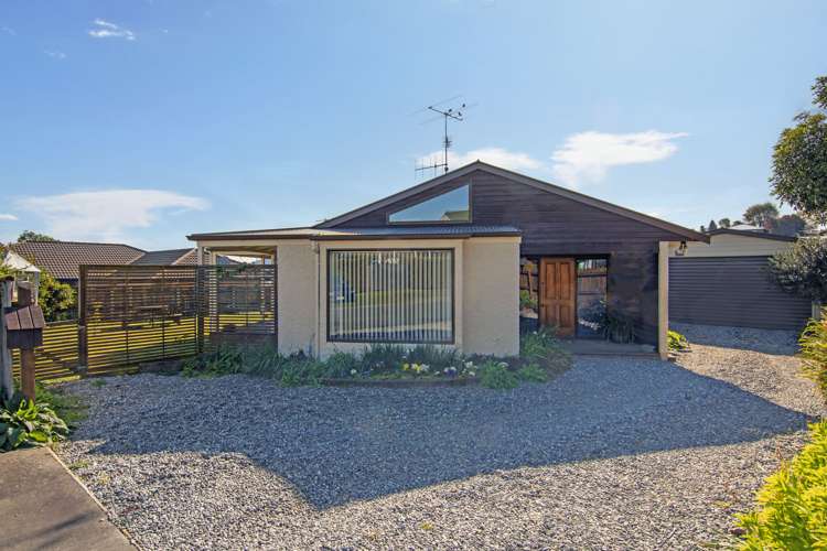 86 Olympus Way Richmond_21