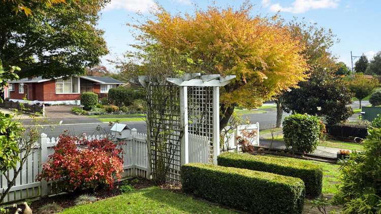 4 Sunnyhills Avenue Glenview_36