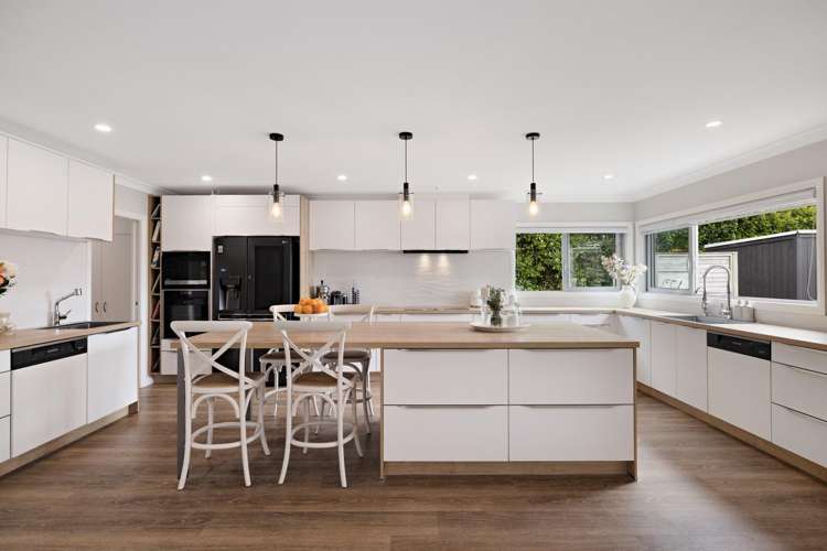 21 Te Karaka Drive Te Puna_13