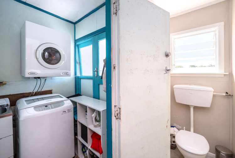 61 Lincoln Road Carterton_17