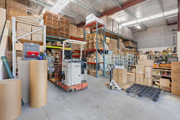 2/77 Porana Road Wairau Valley_2