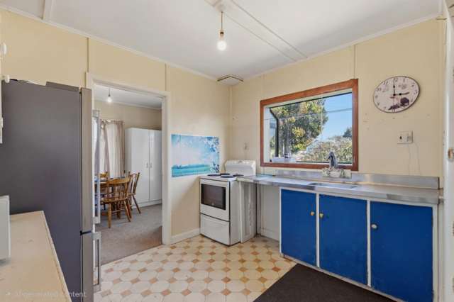 2 Ettrick Place 11139_1