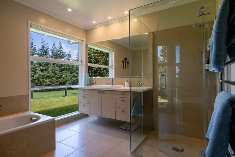 819 Waikokowai Road Ruawaro_11