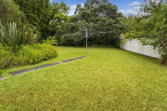 4 Ayton Drive Totara Vale_2
