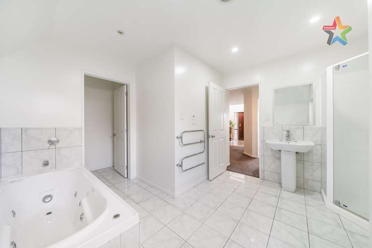 84 Cypress Drive Maungaraki_18