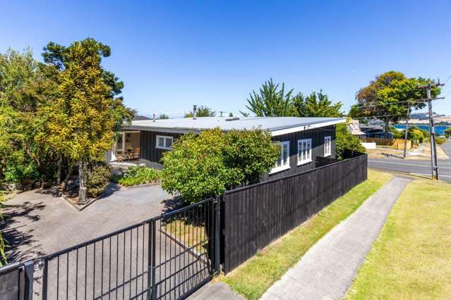 68 Mere Road Taupo_2