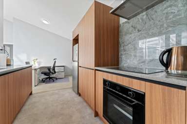 2/15 McIntyre Road_2