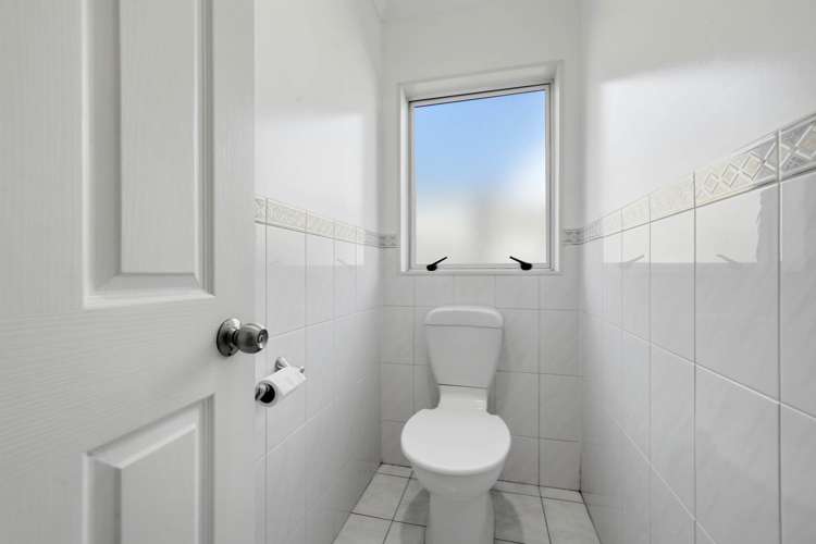 31 Cricklade Terrace Windsor Park_16
