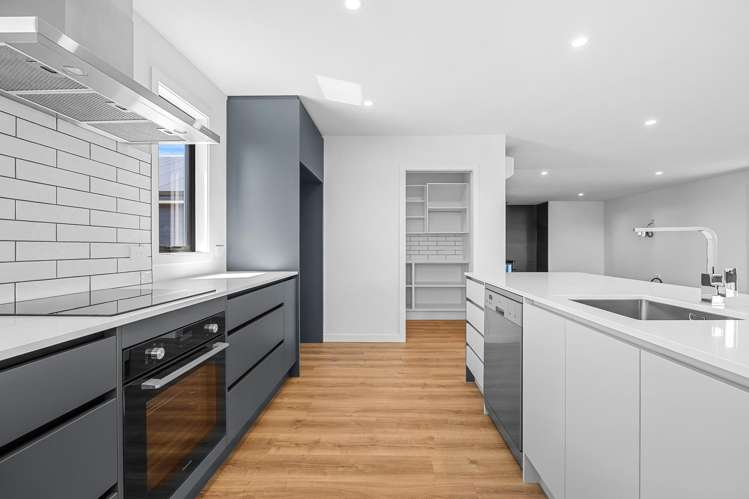 61 Greig Crescent Amberley_3