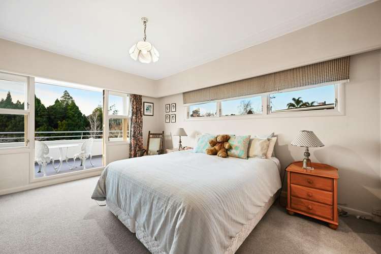 148 Lake Crescent Hamilton Lake_14