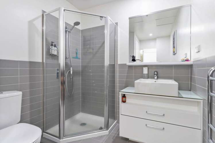 1511/30 Beach Road Auckland Central_8