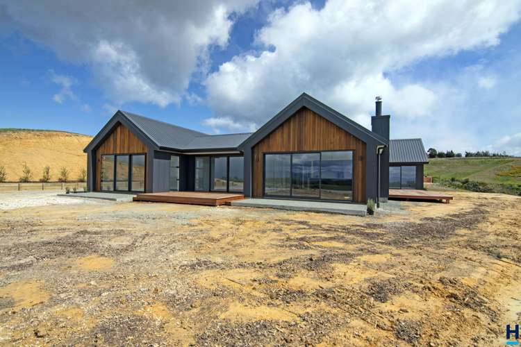 71 Mahana Ridge Mahana_8