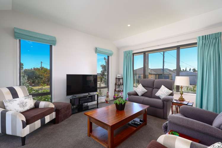 18 Andrew Street Stoke_3