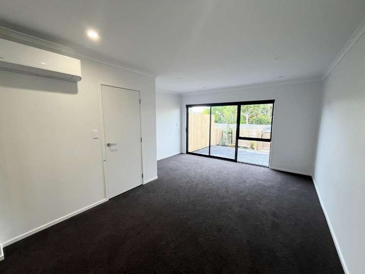 2/8 Ngaere Avenue 1053_3