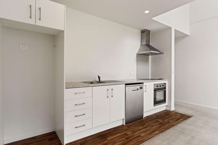 40/17 Owens Place_4