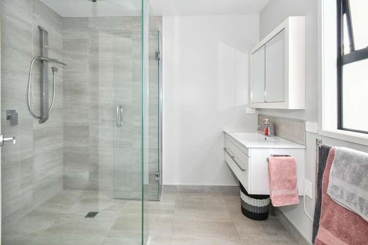 9 Searle Drive Patumahoe_21